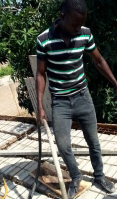 Un directeur d’entreprise d’architecture-plans-géni-BTP.